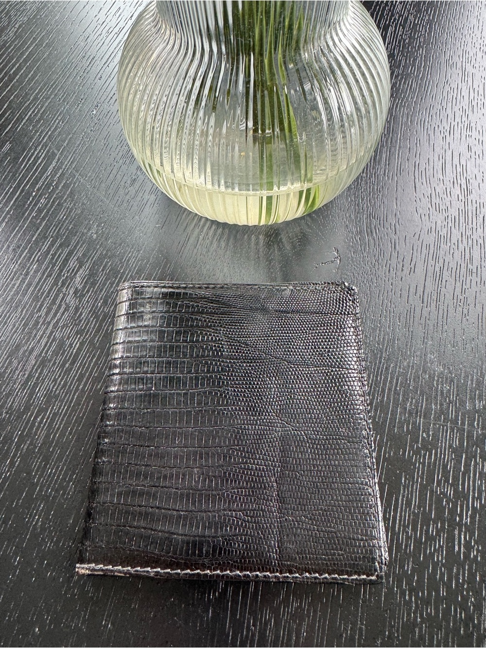 Textured Black Bifold Wallet - Crocodile Leather Genuine